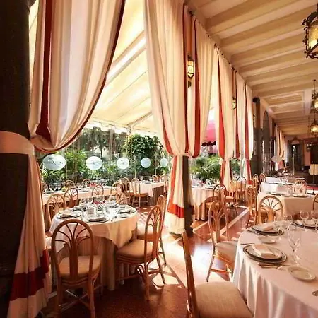 Santa Catalina, A Royal Hideaway ホテル