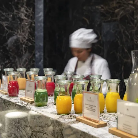 Santa Catalina, A Royal Hideaway ホテル