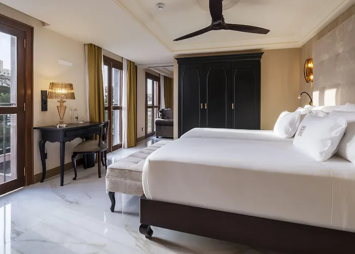 Santa Catalina, A Royal Hideaway