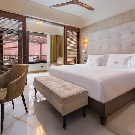 Santa Catalina, A Royal Hideaway - Gran Lujo